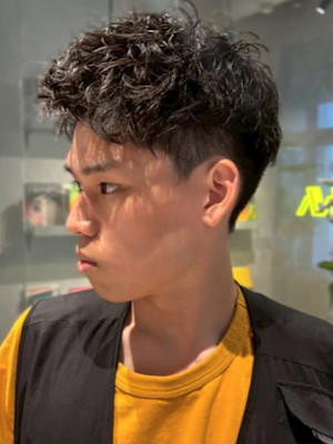 アップバング スパイラルパーマ 刈り上げ  ツーブロック