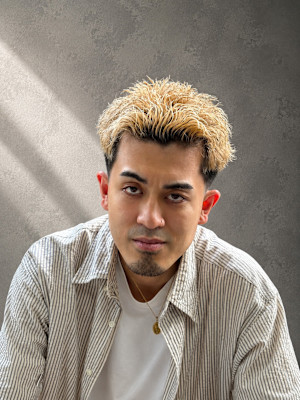ハイトーンスパイキーショート