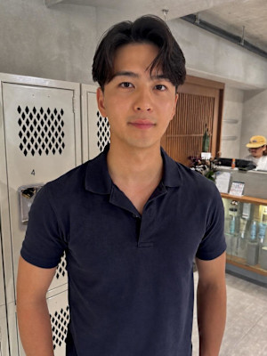 フェザーパーマ毛流れパーマセンターパートニュアンス眉カット