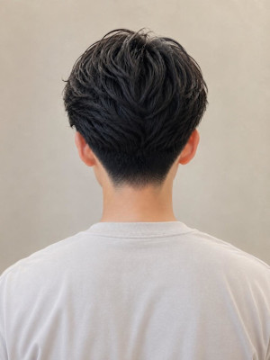 朝のセットが楽になるニュアンスパーマ◎