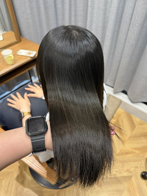 黒染めじゃない暗めグレージュ