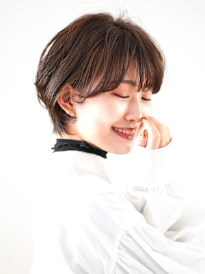 前下がりショート・ボブ/絶壁解消/前髪あり/40代/30代
