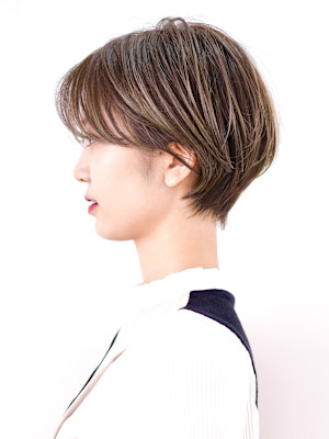 前下がりショート・ボブ/絶壁解消/前髪あり/40代/30代