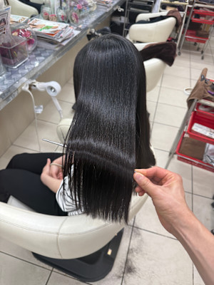 縮毛矯正専門店 美容室HAAS×スタイル