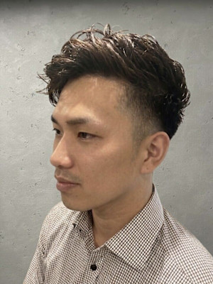 ネオ震災刈　アシメメンズフェード