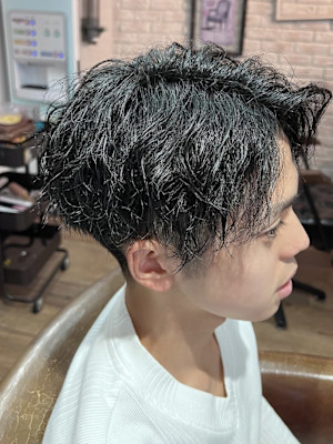 センターパート　ツイストスパイラル
