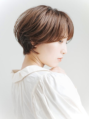 前下がりショート・ボブ/絶壁解消/前髪あり/40代/30代