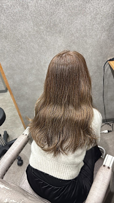 ミルクティーベージュ