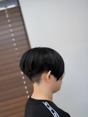 「夏限定のシルキーマッシュツーブロック」の完成形です。