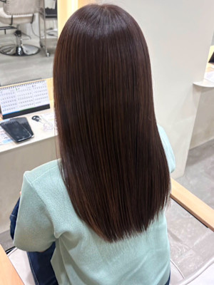 ミルクティーアッシュ ロング ストレート ダメージレスカラー