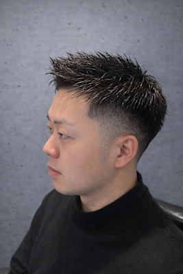 メンズ必見】朝のセットがラクに！束感ショートで好印象ヘア