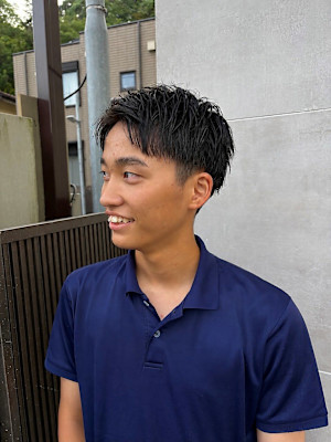 王道アップバングショート