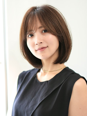 前下がりショート・ボブ/絶壁解消/前髪あり/40代/30代