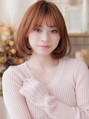 ブリーチなしピンクベージュシースルーひし形レイヤーボブ