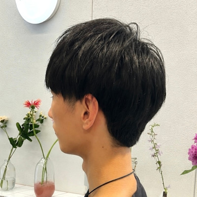 黒髪ツーブロックスタイル
