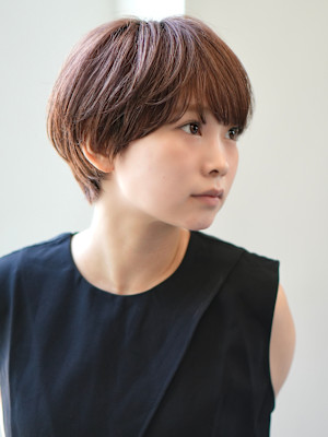 前下がりショート・ボブ/絶壁解消/前髪あり/40代/30代