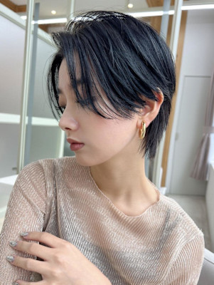 骨格に合わせて美シルエットショート