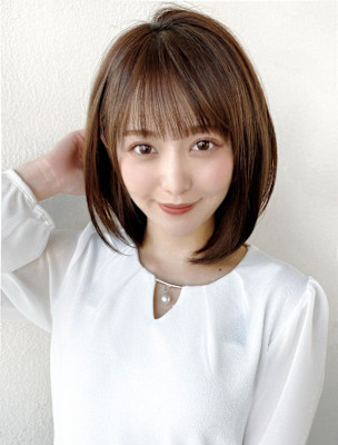 自然な動きと抜け感でつくるシルエット