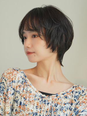 ショート・ボブ/絶壁解消/前髪あり/20代/30代/丸顔