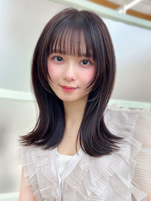 ワンカールでふんわり柔らかな大人のレイヤー