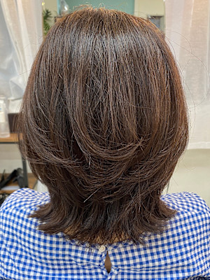 くびれミディアムレイヤー　50代