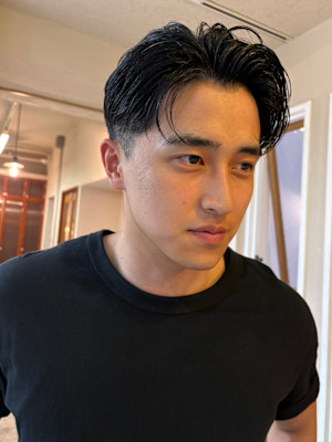刈り上げセンターパート