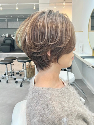 ◇大人可愛い40代50代60代ショートボブショート白髪ぼかし