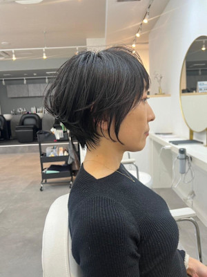 大人かわいい丸みのあるショートボブ　元重