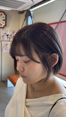 耳かけボブスタイル