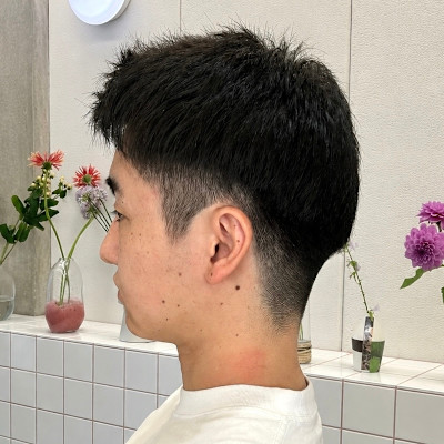 刈り上げ爽やかヘア
