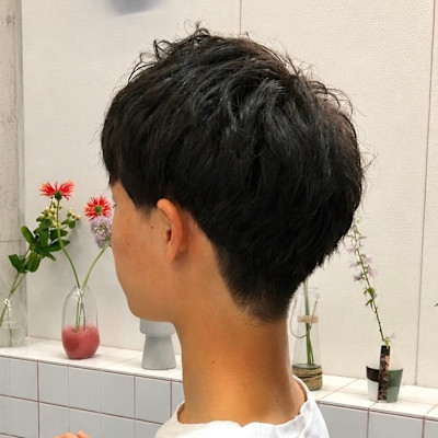 黒髪20代メンズヘア