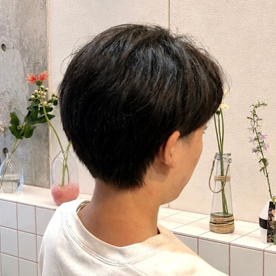 20代30代ハンサムショート黒髪