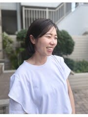 ぱっつんライン×軽やかボブ