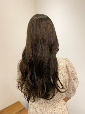 オリーブベージュ　オリーブカラー　ベージュ　ヘアカラー
