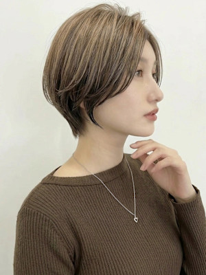 モカブラウン大人美人クールショートマッシュ　ハンサムショート