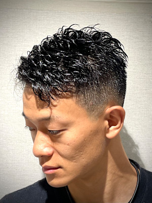 フェードパーマスタイル