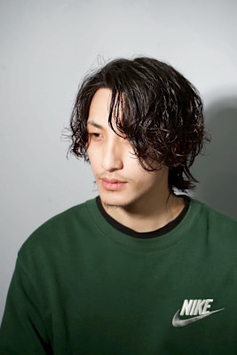 セミロングスパイラルパーマ
