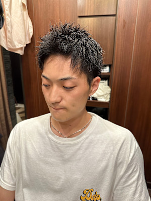 スパイキーショート