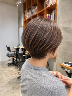 ◇大人40代50代60代ショートボブ丸みショート白髪ぼかし