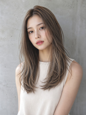 大人可愛い夏色ミルクブラウンのナチュラルロングレイヤー