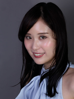 Lucent Gleam｜大人可愛い暗髪グレージュ
