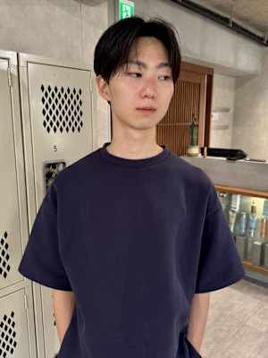 フェザーパーマ毛流れパーマセンターパートニュアンス眉カット