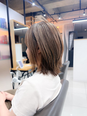 白髪ぼかしハイライトカラー30代40代50代大人ウルフ