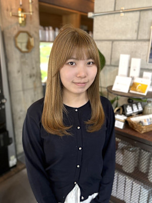ベージュカラー