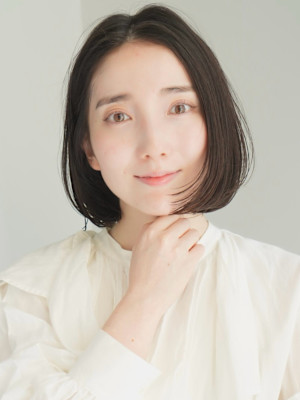 ショート・ボブ/丸顔/前髪あり/絶壁解消/30代/40代