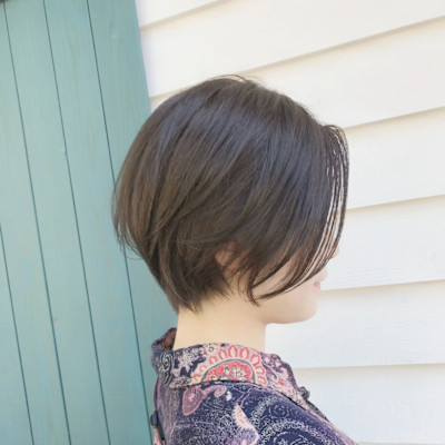 耳掛け　ボブ