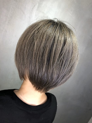 ハイトーンマッシュショート?
