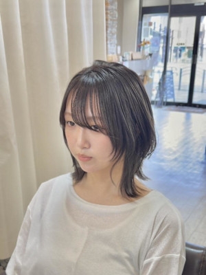 20代30代顔周りハッシュウルフ