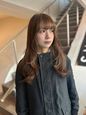 マロンベージュ