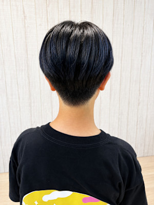 ダークネイビー